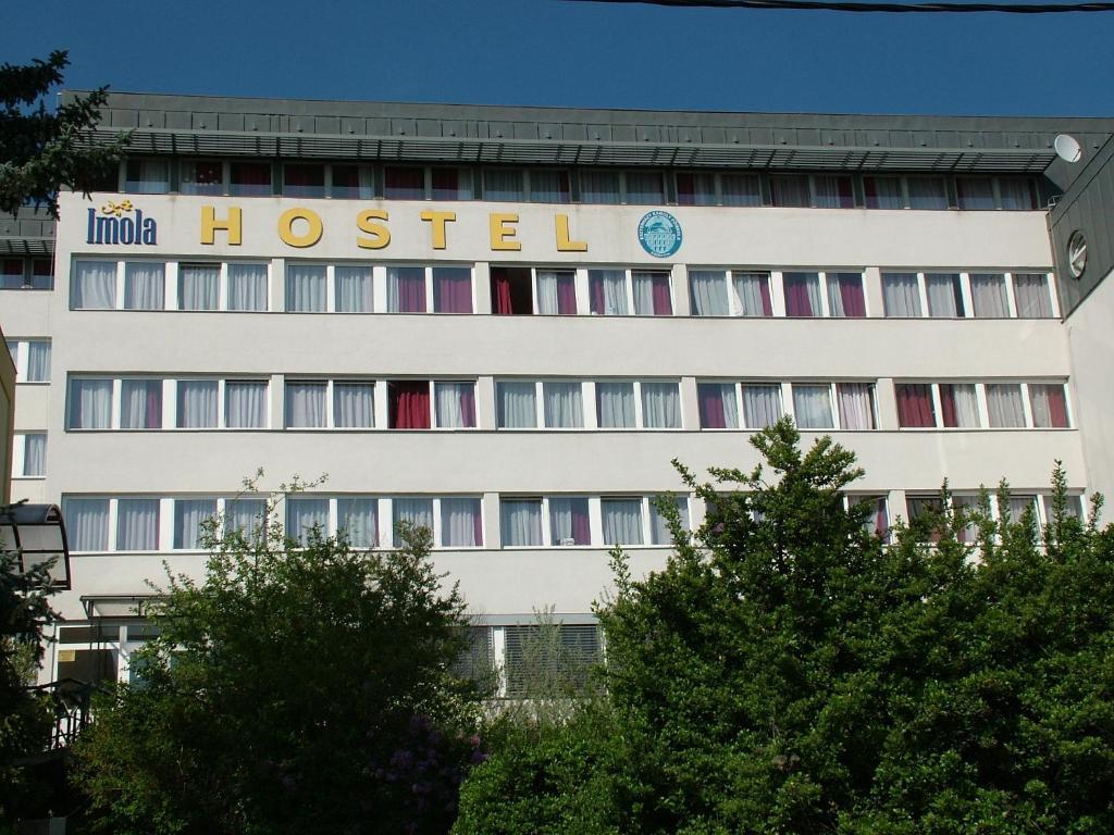 Imola Hostel Eger Eksteriør bilde