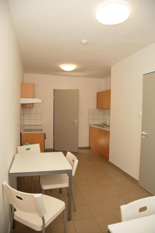 Imola Hostel Eger Eksteriør bilde